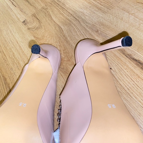 MIRAAZZURA Beautiful Crystal Mules . - Picture 6 of 13